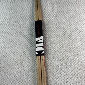Vic Firth‎ American Classic 7A Hickory Drumsticks Wood Tip Pair Made in USA